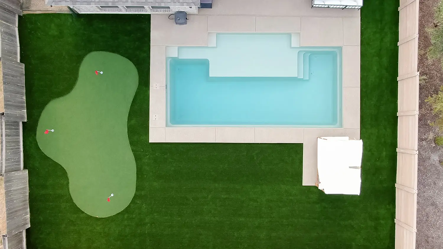 Aviva Pools Dynasty 26