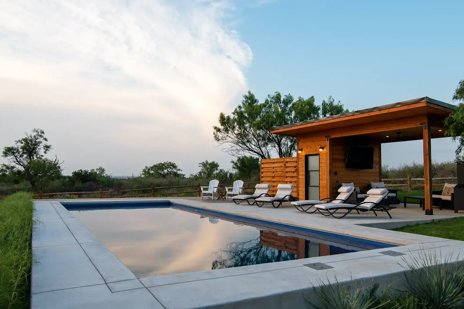 A Welcoming Home on the Range with a Fiberglass Pool from Aviva Pools