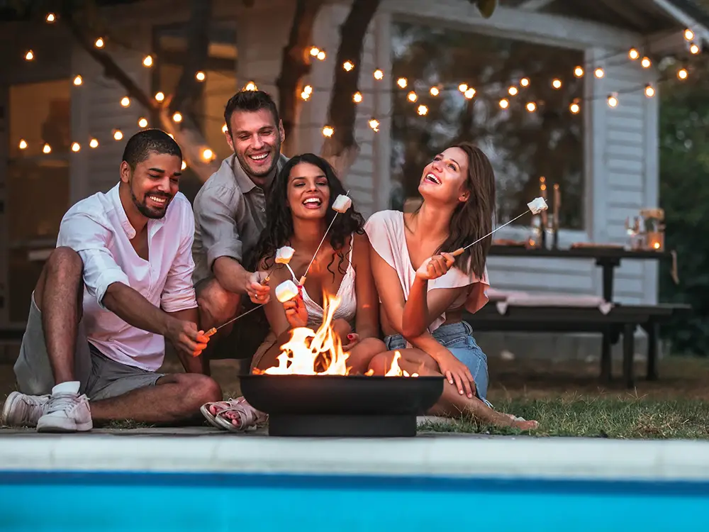 Swimming for family bonding and social connection