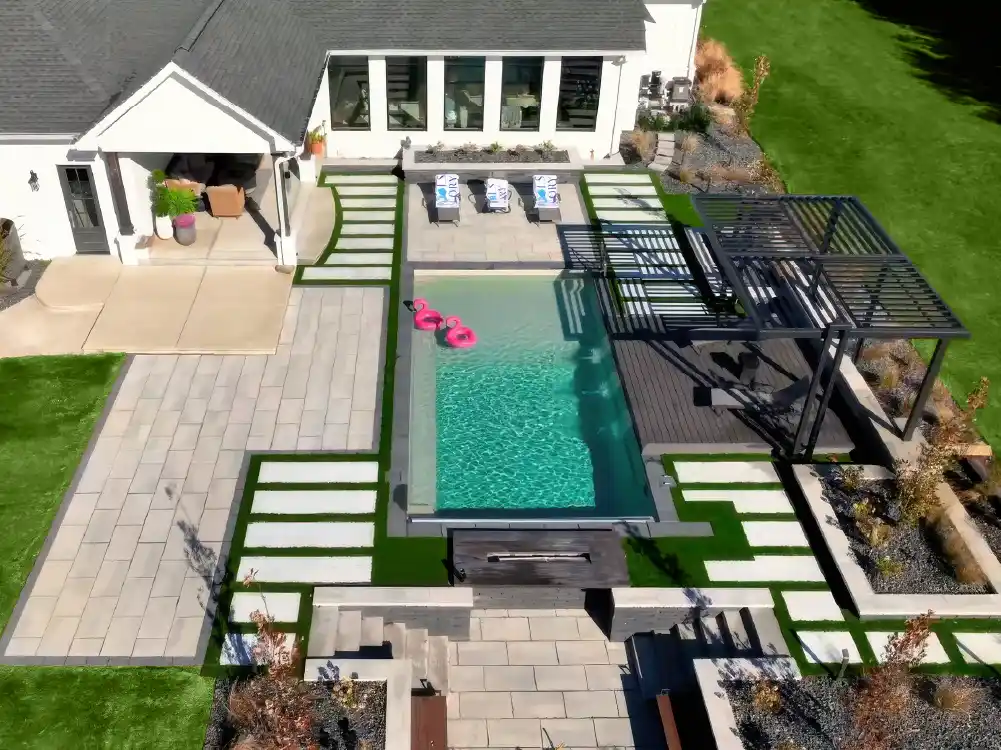 AvivaWeb-Apex-4Intro The Apex 30 backyard pool in Diamond Sand color