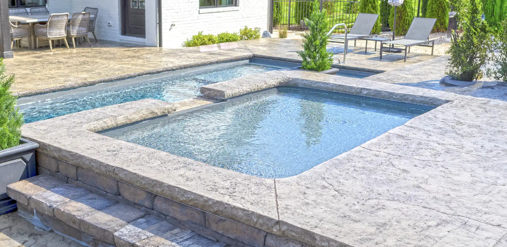 Fiberglass tanning ledges